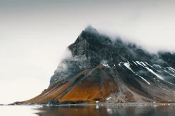 hornsund-mountain-svalbard-landscape-secret-atlas